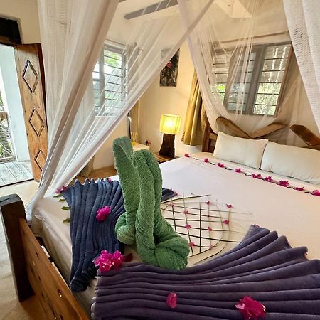 מאטמווה Hebe Bungalows Lodge מראה חיצוני תמונה