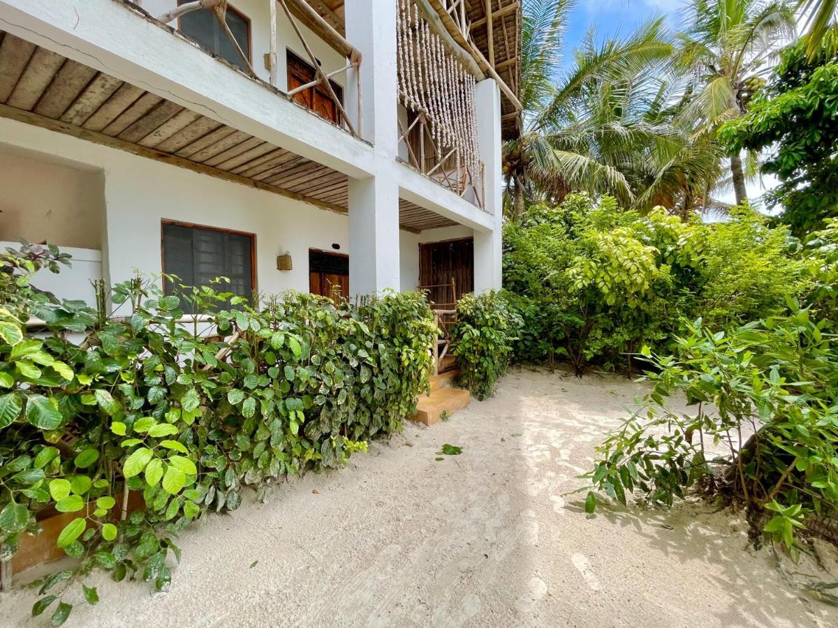 מאטמווה Hebe Bungalows Lodge מראה חיצוני תמונה