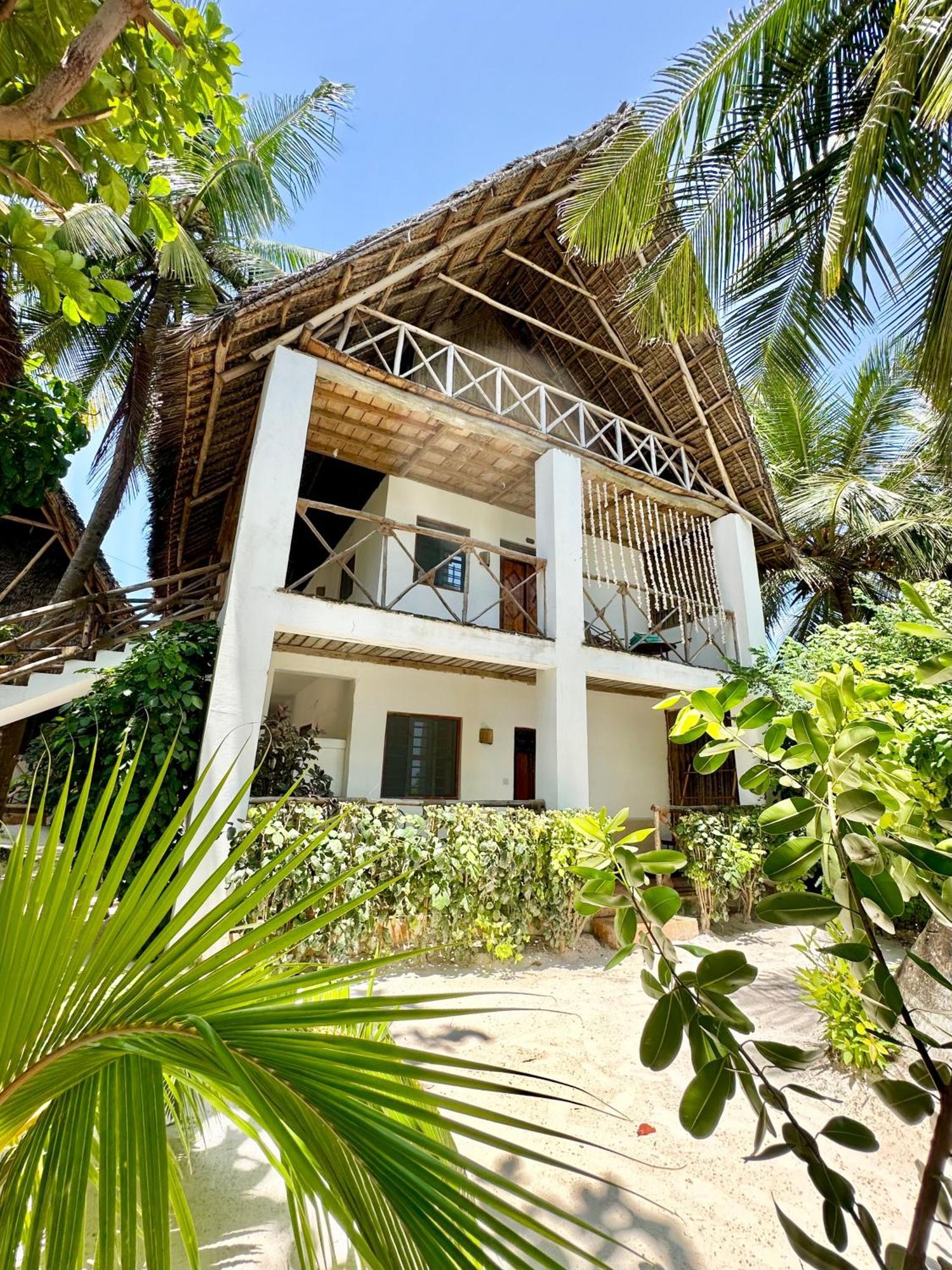 מאטמווה Hebe Bungalows Lodge מראה חיצוני תמונה