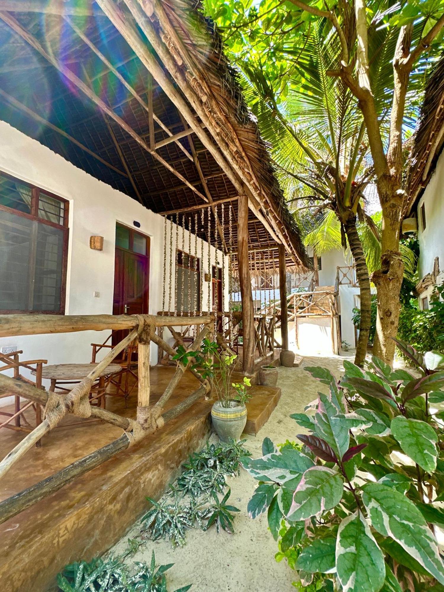 מאטמווה Hebe Bungalows Lodge מראה חיצוני תמונה