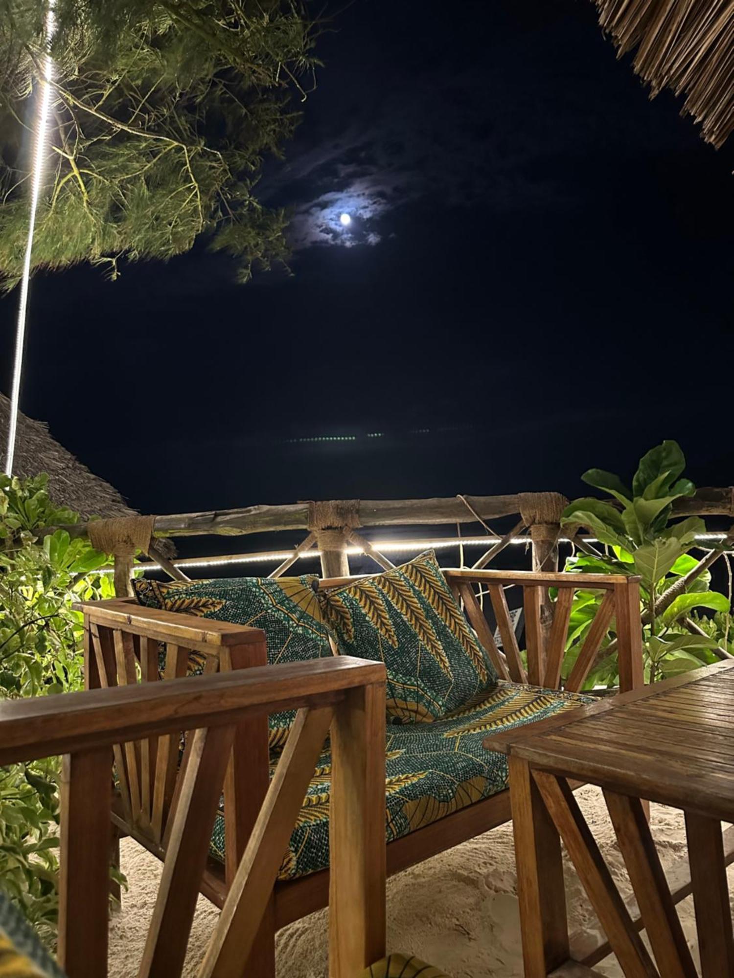 מאטמווה Hebe Bungalows Lodge מראה חיצוני תמונה