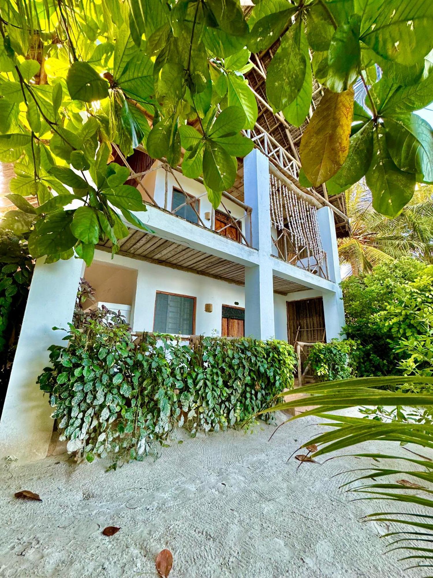 מאטמווה Hebe Bungalows Lodge מראה חיצוני תמונה