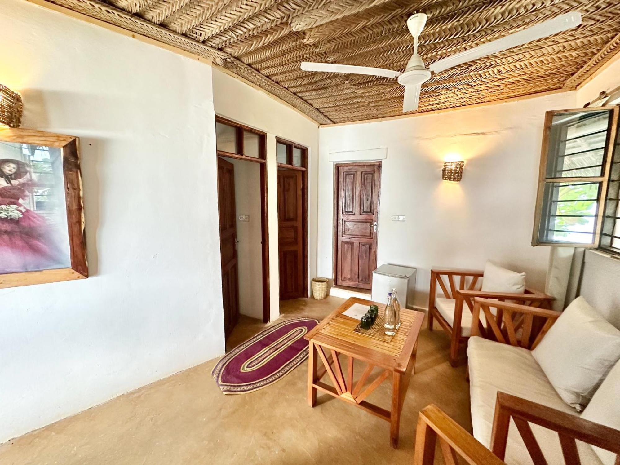 מאטמווה Hebe Bungalows Lodge מראה חיצוני תמונה