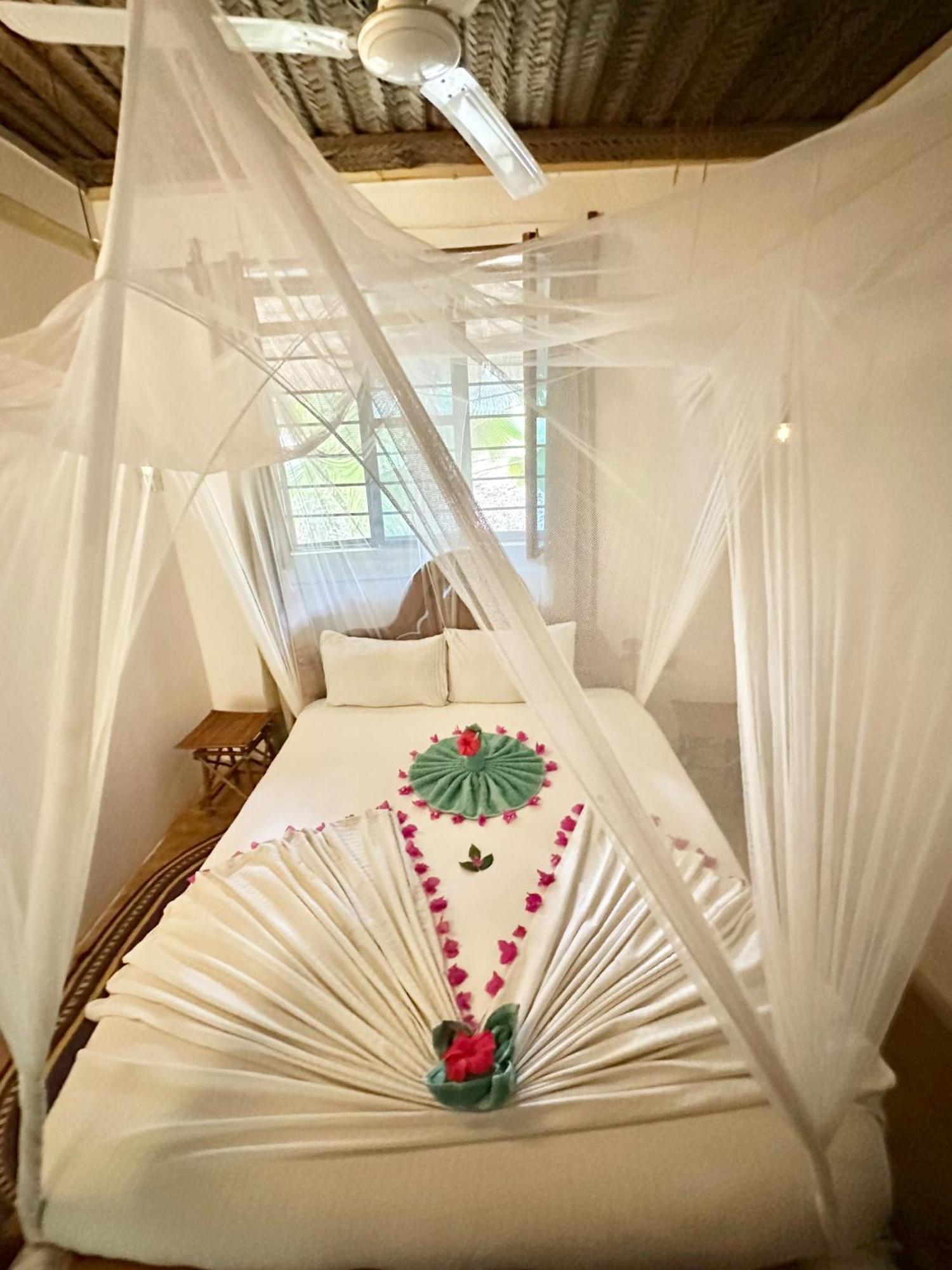 מאטמווה Hebe Bungalows Lodge מראה חיצוני תמונה